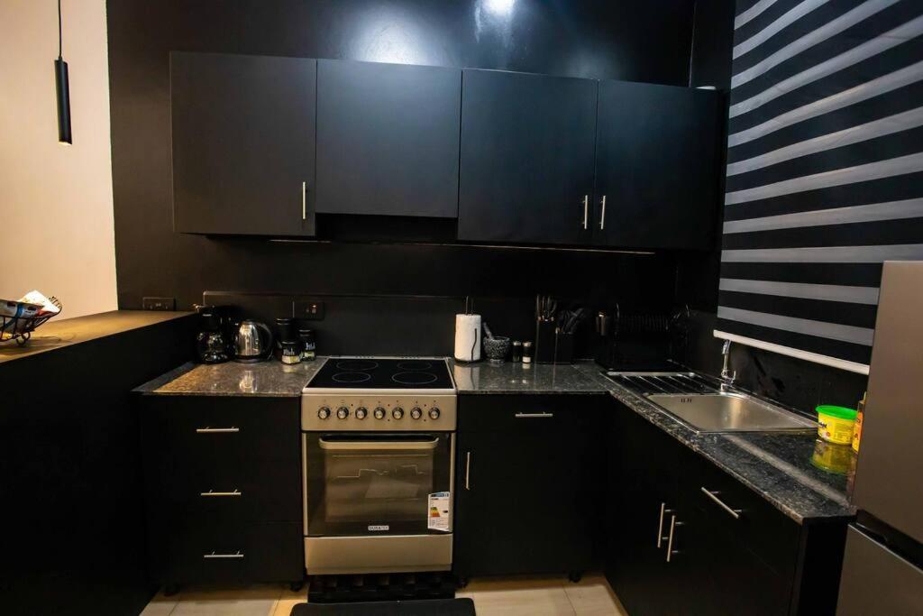 Andrena Smart Haven Lakeside Condo In Entebbe Zewnętrze zdjęcie